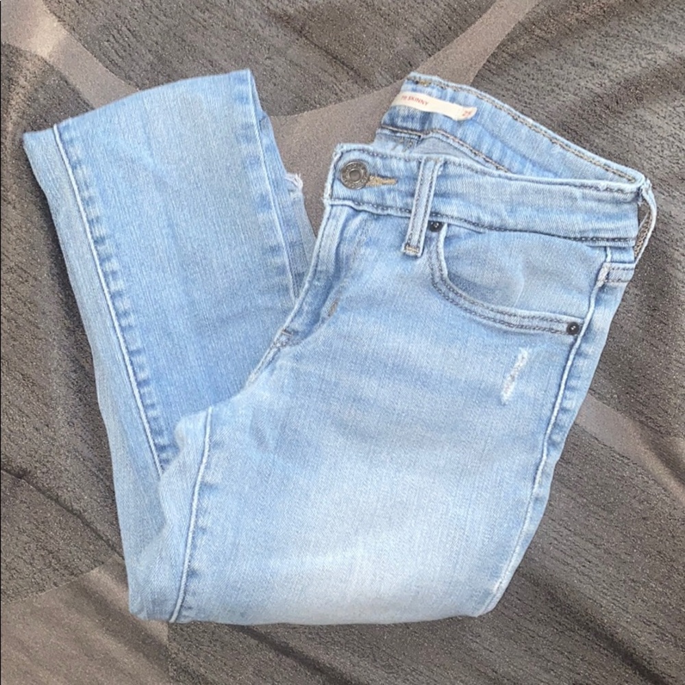 LEVIS 711 MEDIUM WASH JEANS💙